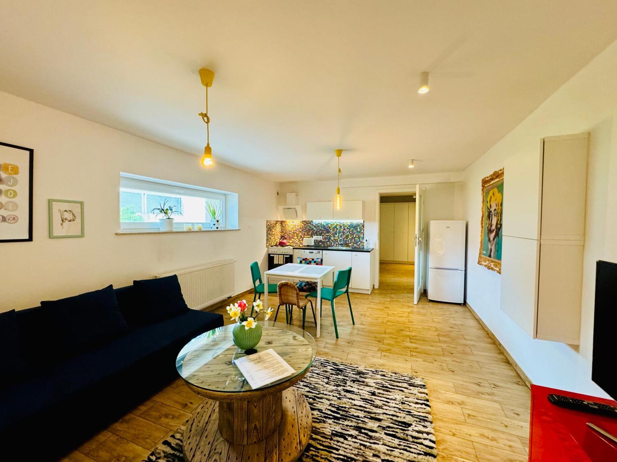 Design Apartments ออสทรุฟ วีแยลคอพพอลสกี ภายนอก รูปภาพ