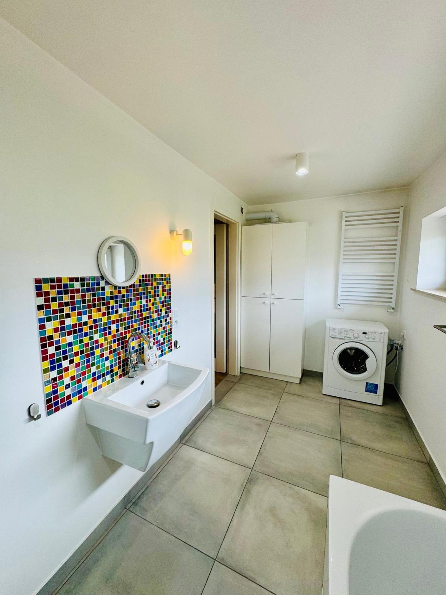 Design Apartments ออสทรุฟ วีแยลคอพพอลสกี ภายนอก รูปภาพ