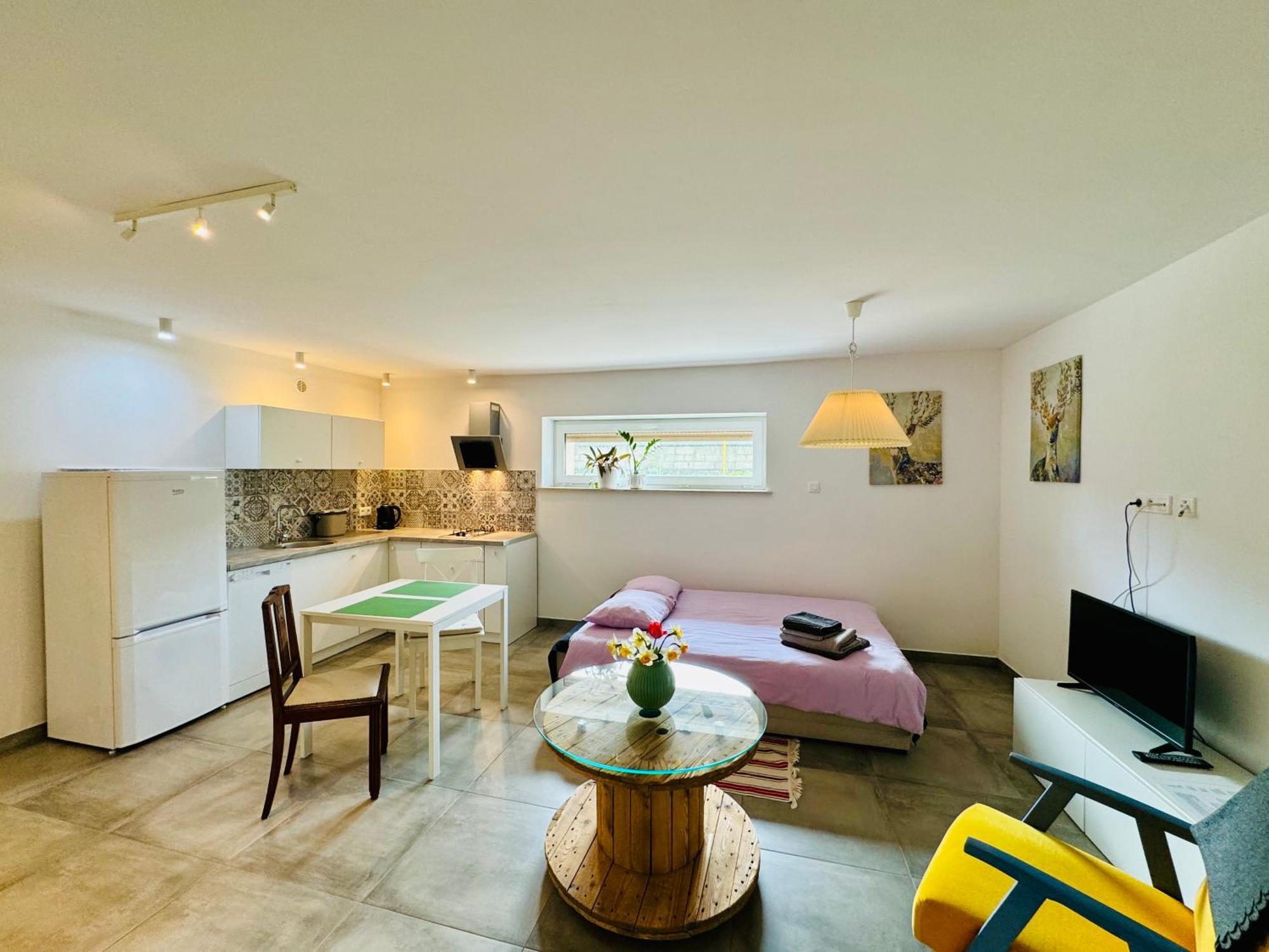 Design Apartments ออสทรุฟ วีแยลคอพพอลสกี ภายนอก รูปภาพ